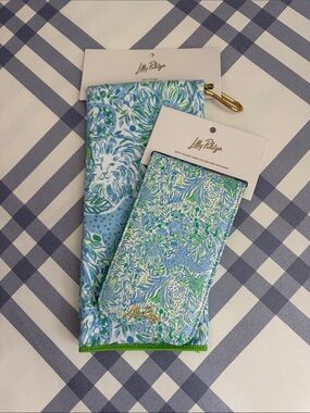 *Listing Change* Lilly Pulitzer Golf Towel with Gold Clip + score card holder 💚
